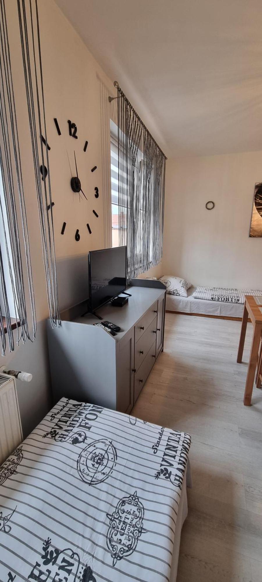 Noclegi Na Lacznej Świebodzice Exterior foto